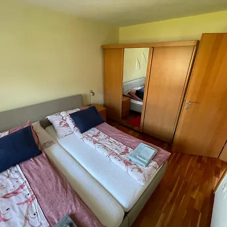Am Traunsee Apartment Altmünster