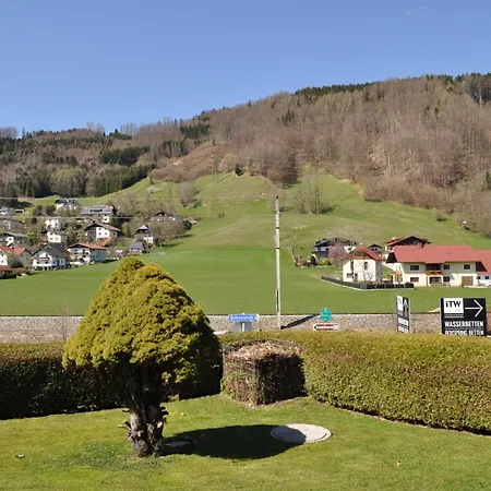 Am Traunsee * Altmünster